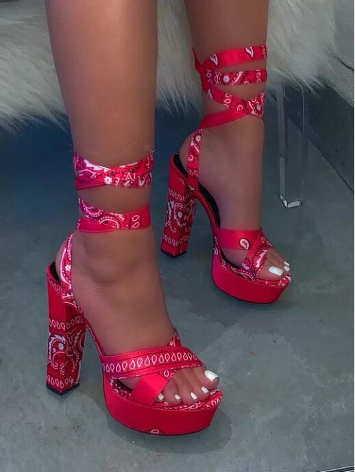 2019 wholesale personalized fashionable women sandals with thick heels